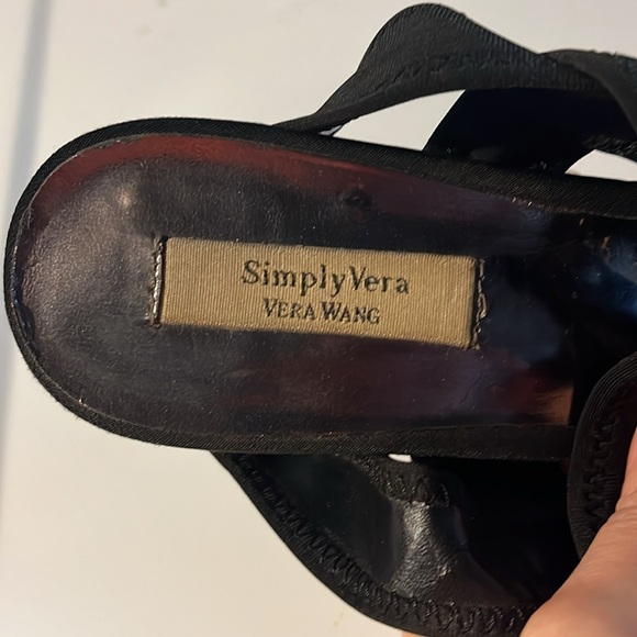 Vera Wang black high heels. Comfortable fit! Stretchy strap. 3 inch heel - Picture 2 of 3